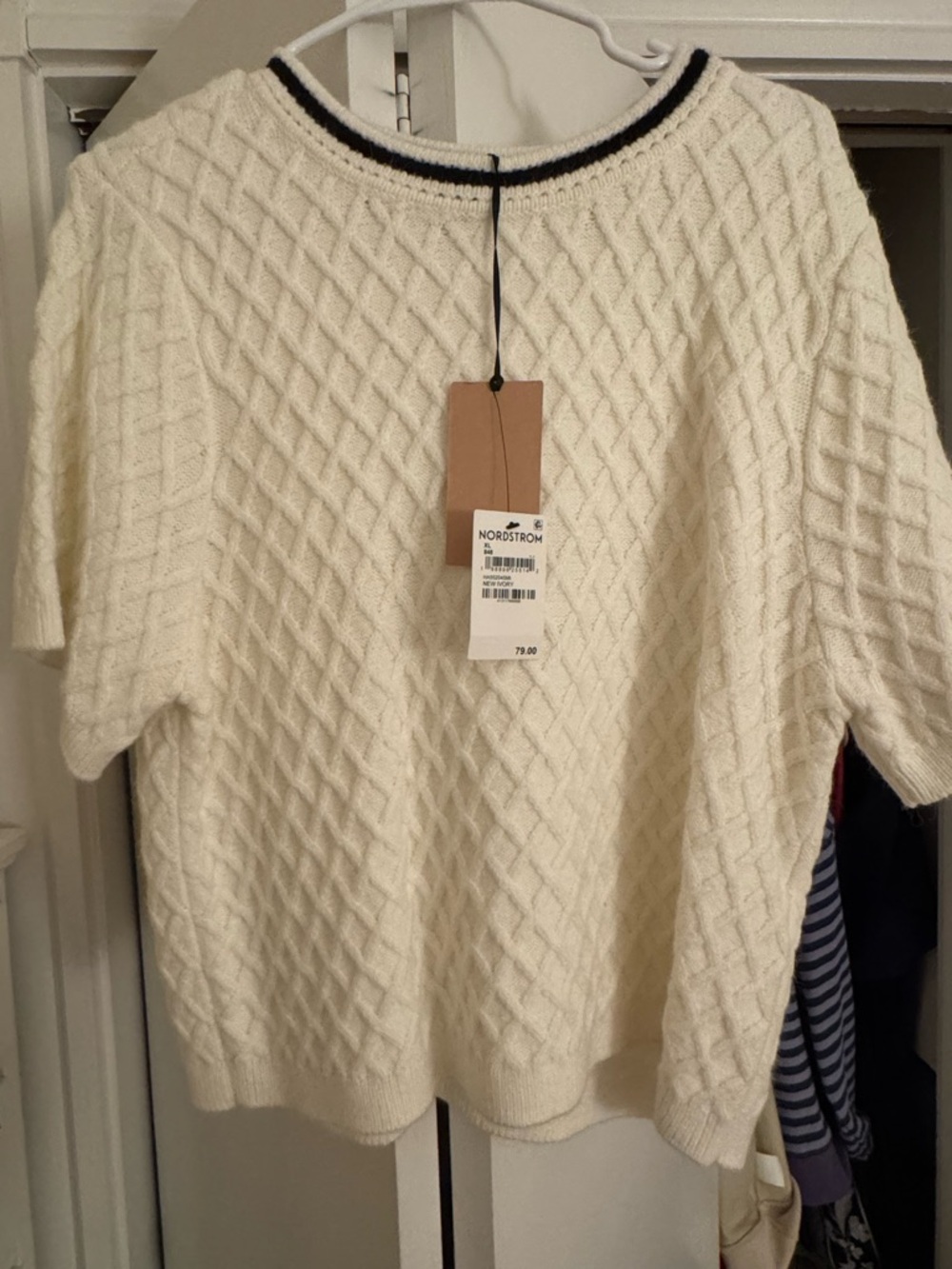 Halogen Cream Cable-Knit Short Sleeve Sweater with Navy Trim